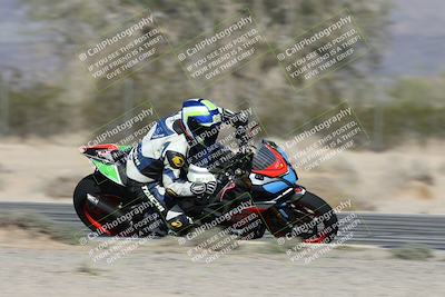 media/Dec-01-2025-Moto Forza (Mon) [[2daa91e15f]]/2-Intermediate Group/Session 3 (Turn 7 Inside Pans)/